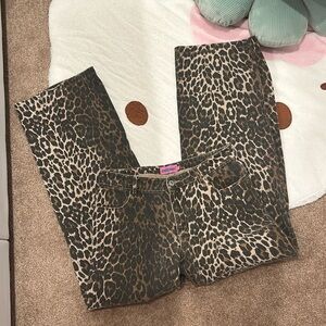 Edikted baggy Leopard print jeans